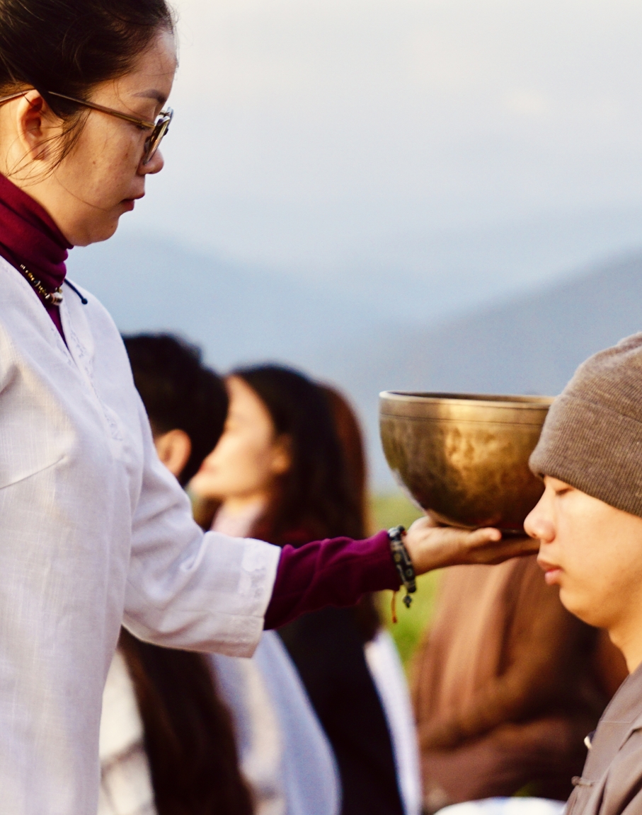 Trị liệu Âm thanh & Đông y